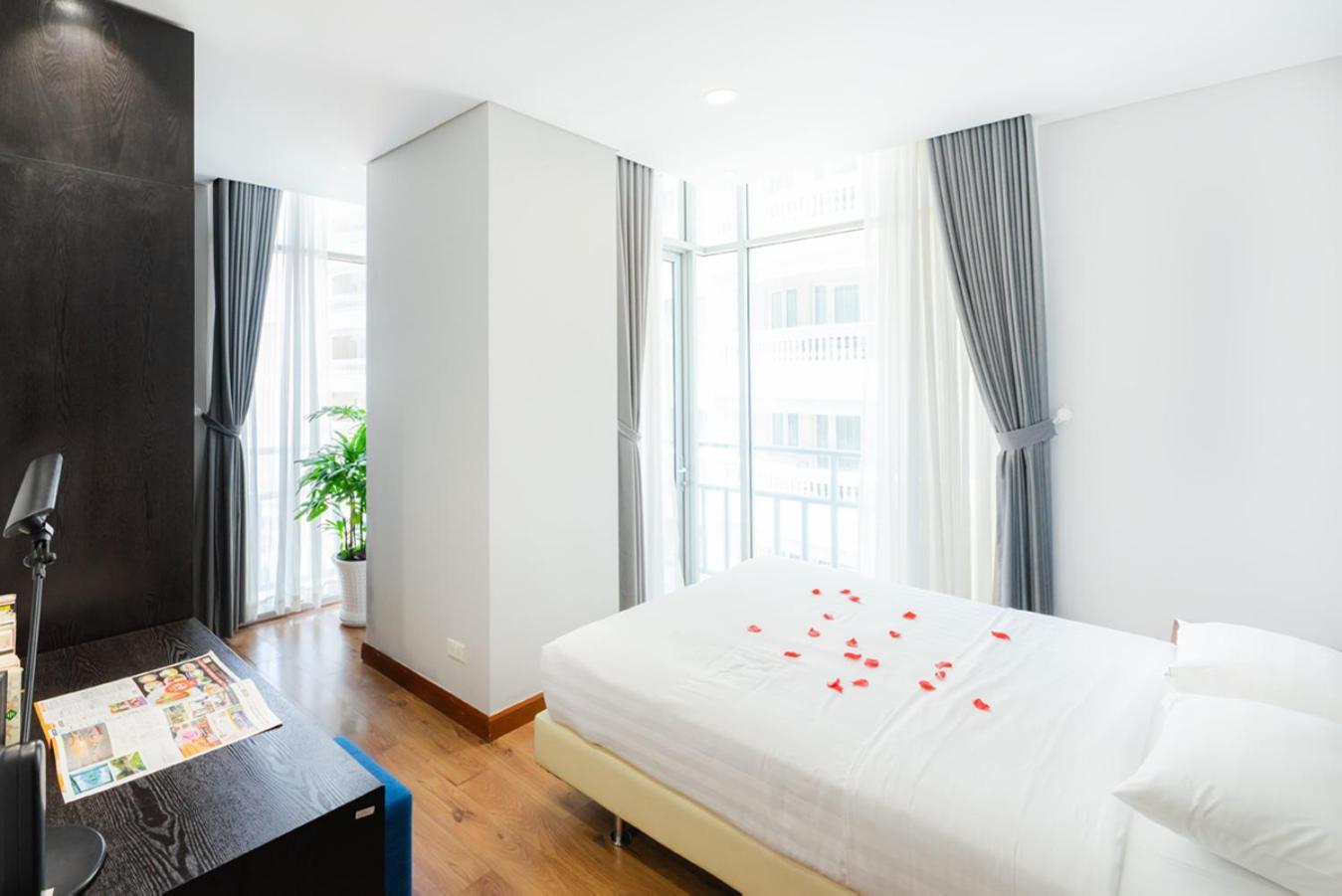 Lancaster Serviced Official 4* TP. Hồ Chí Minh